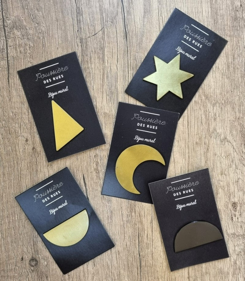 Bijou mural Demi-cercle doré — Poussière des rues , Lyon