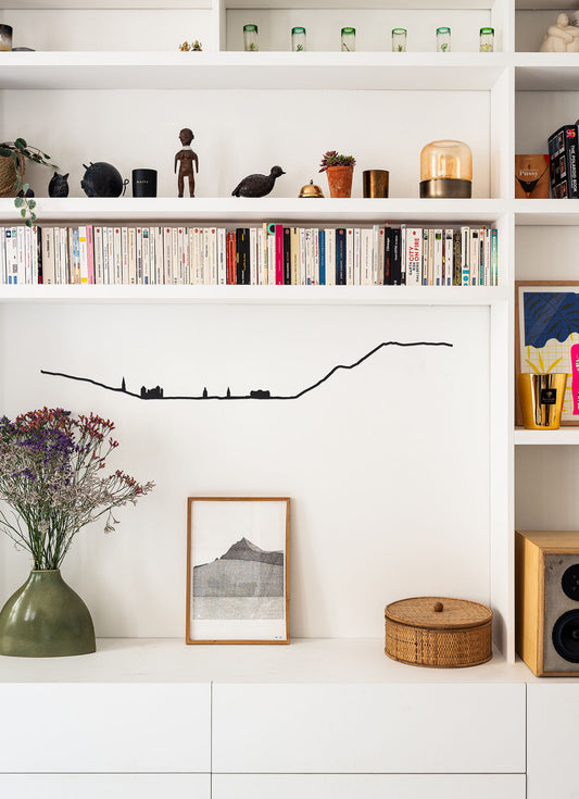 Silhouette d'Annecy - noir — The Line , Lyon