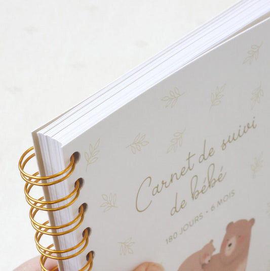 Carnet de suivi de bébé Ours - 6 mois — Zü , Lyon