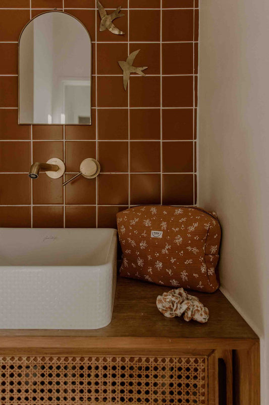 Trousse de toilette Vegetal nut — Bonjour Little , Lyon