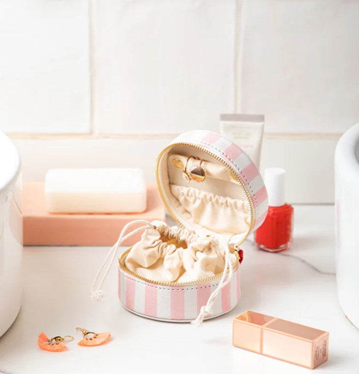 Boite à bijoux de voyage Pink stripes — All the ways to say , Lyon
