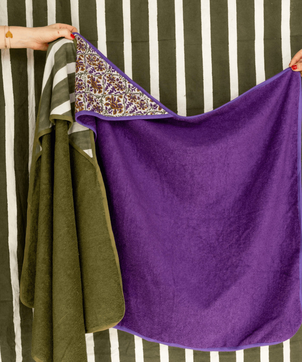 Cape de bain Cafi - Baroque macadamia — Apaches collections , Lyon