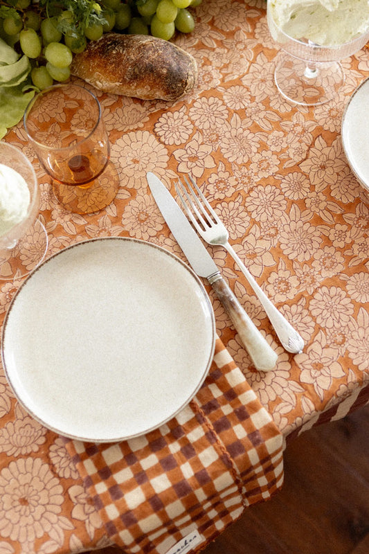 Nappe ronde Deva Flowers - Camel — Apaches collections , Lyon