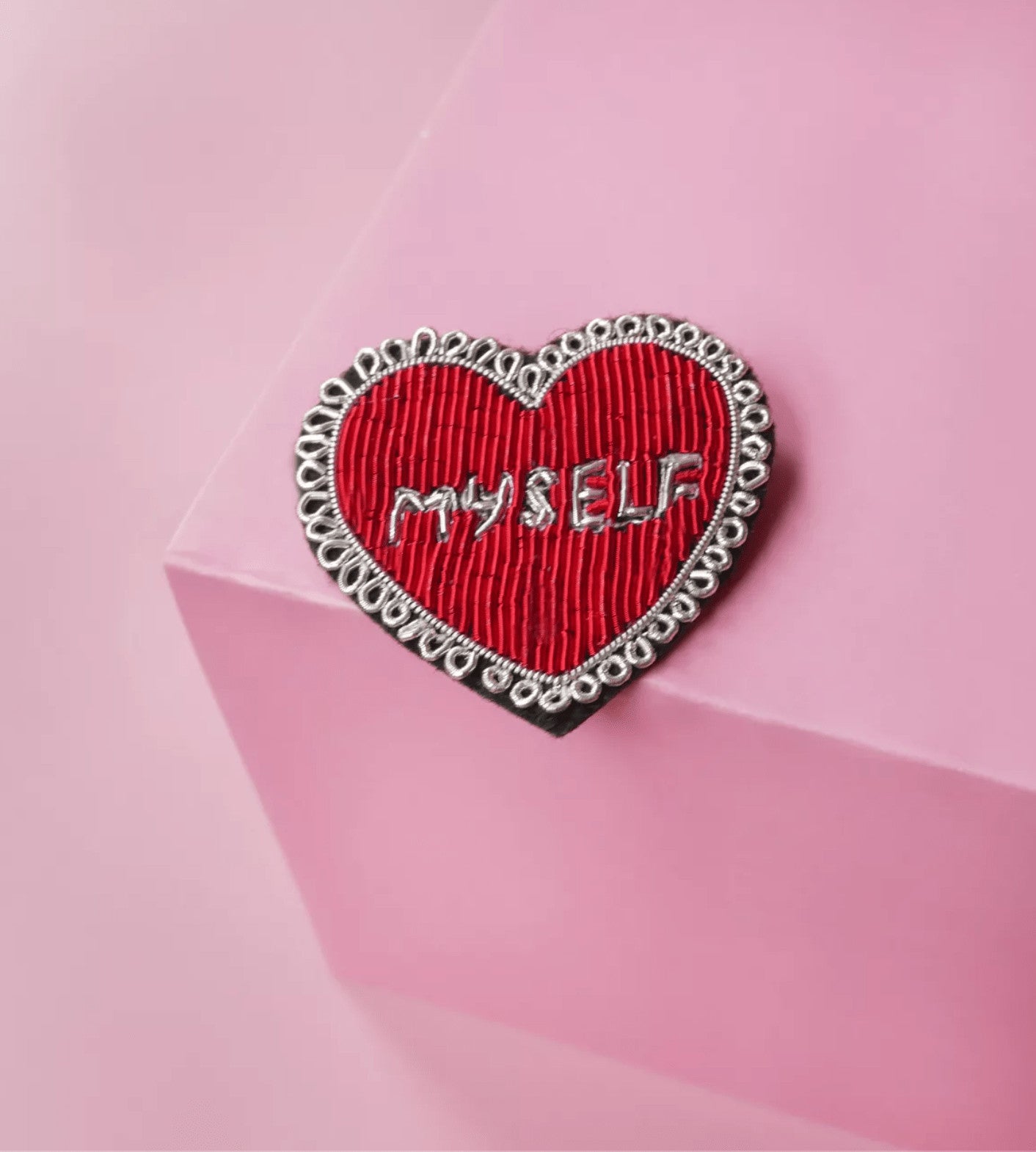 Broche Love myself — Malicieuse , Lyon