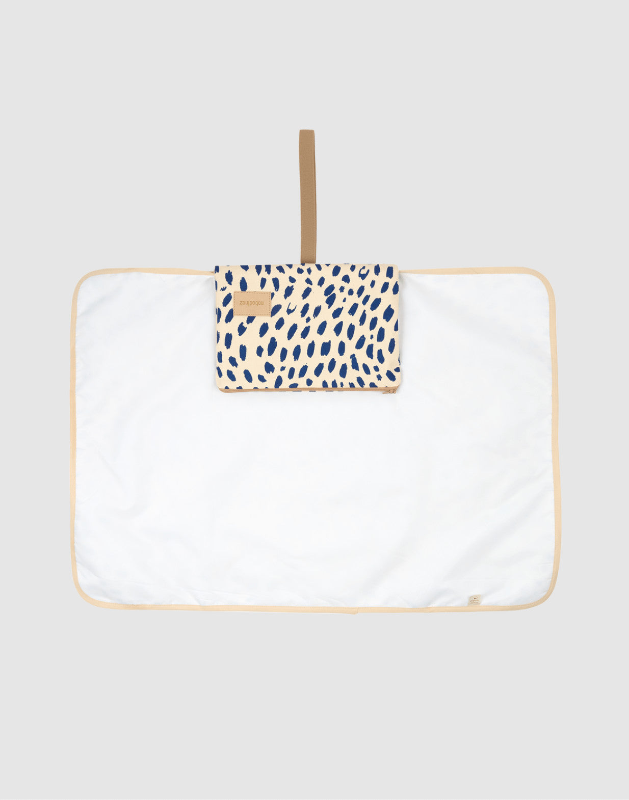 Tapis à langer imperméable Hyde Park - Leonie blue — Nobodinoz , Lyon