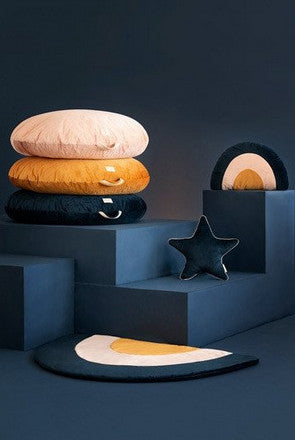 Coussin Rainbow velours recyclé — Nobodinoz , Lyon