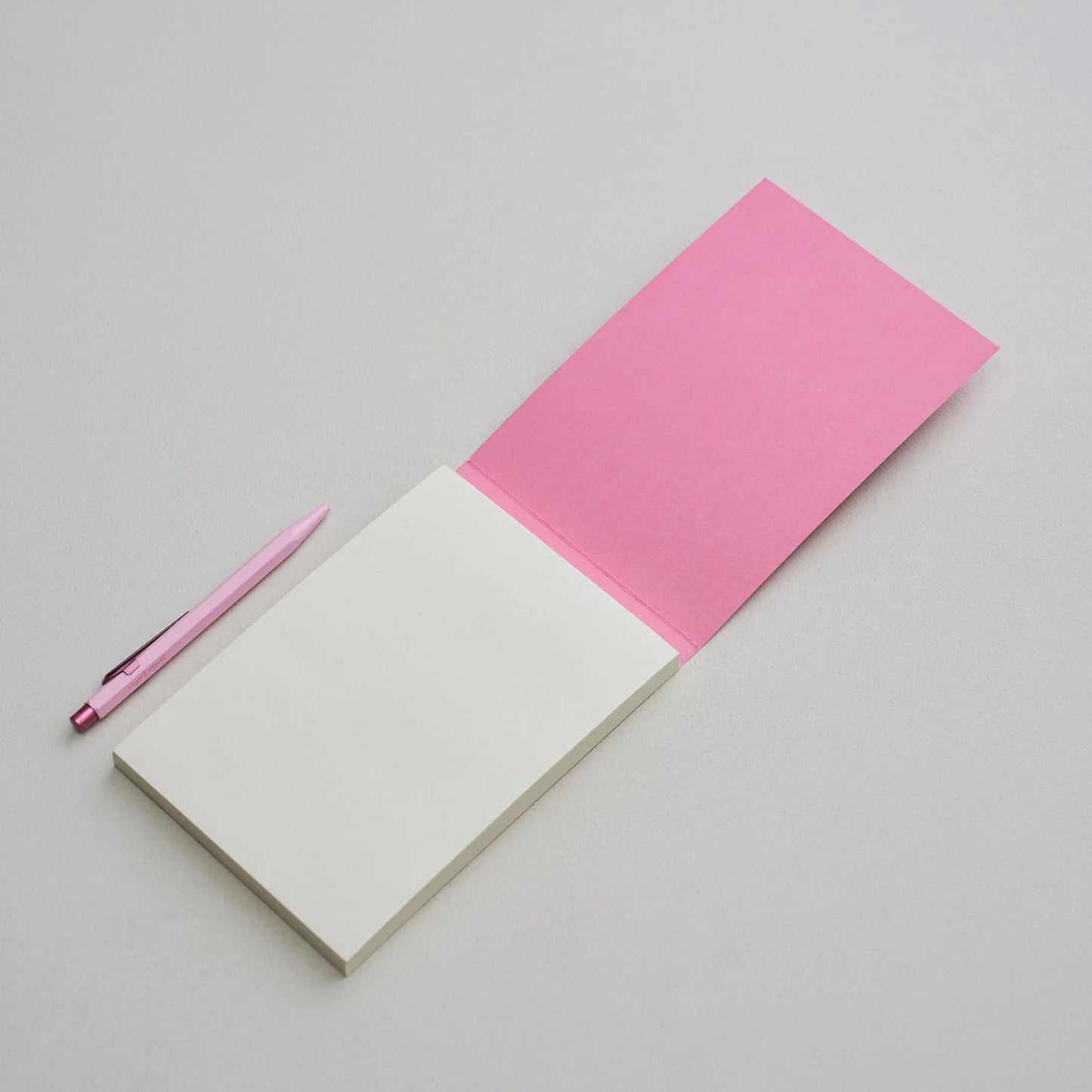 Calepin Gaspacho — Season Paper , Lyon