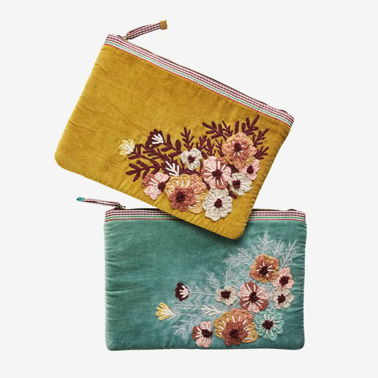 Housse pour tablette brodée - Aqua — Madam Stoltz , Lyon