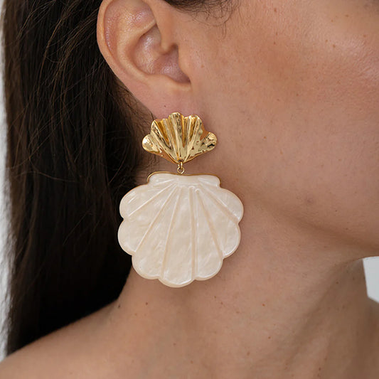 Boucles pendantes coquillages - Doré