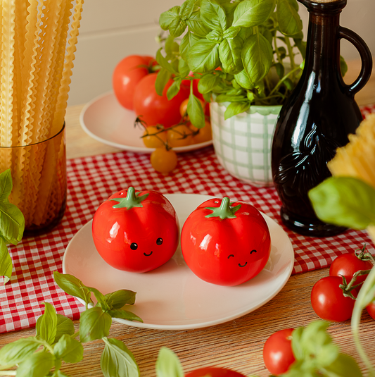 Salière et poivrière Tomato — Sass and Belle , Lyon