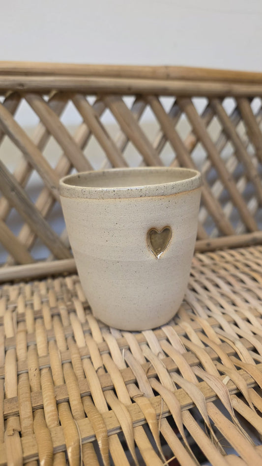 Tasse émail intérieur et dorure - coeur