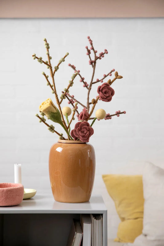Branche avec des roses rouges — En Gry & Sif , Lyon