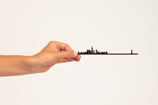 Silhouette de New York - Mini noir — The Line , Lyon