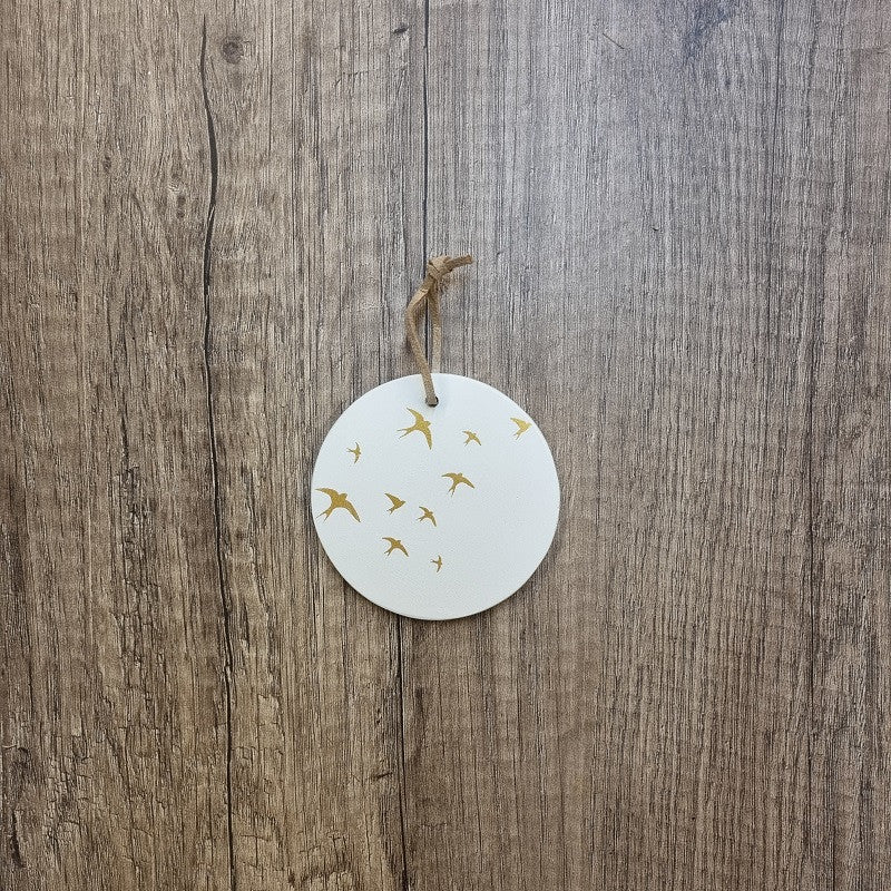 Médaillon Hirondelles dorées — Poussière des rues , Lyon