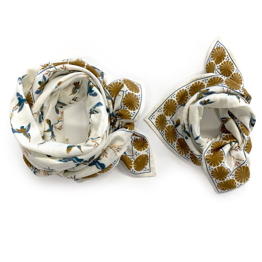 Small foulard Cerisier - Fleur de vanille — Apaches collections , Lyon