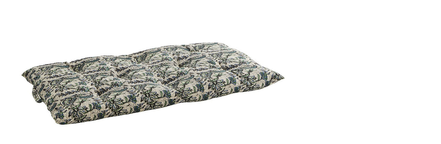 Matelas fleurs vertes, pointillés noirs - 60x100cm — Madam Stoltz , Lyon
