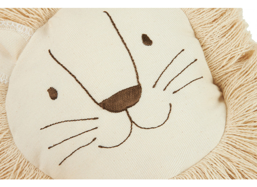 Coussin Lion blanc