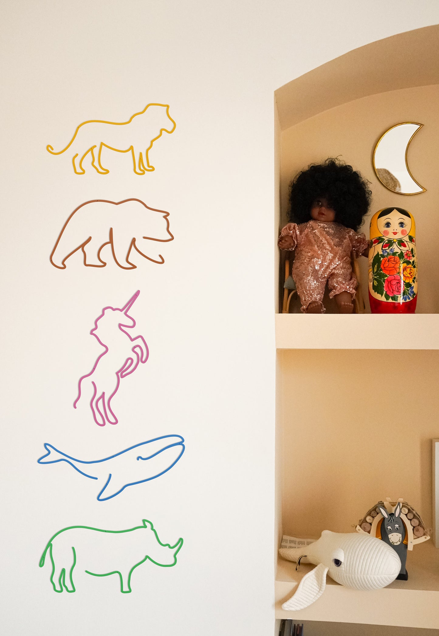 Silhouette Lion — The Line , Lyon