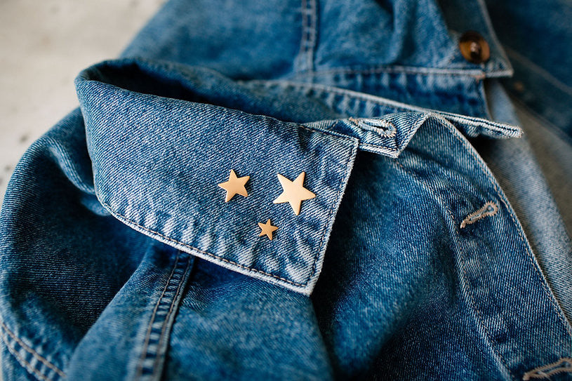 Trio de pin's étoiles — Poussière des rues , Lyon