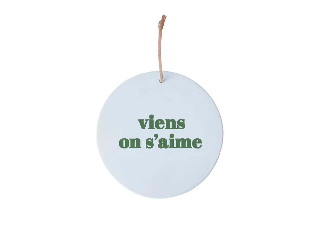 Petit médaillon Viens on s'aime - Kaki — Poussière des rues , Lyon