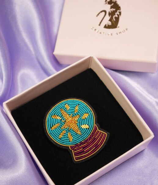 Broche Crystal ball magic
