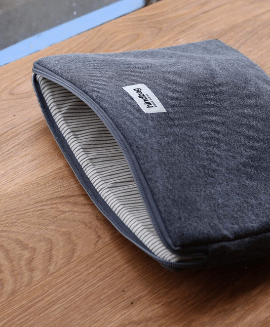 Housse d'ordinateur Ava M - Denim gris — Hindbag , Lyon