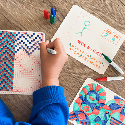 Travel game - 6 jeux nomades effaçables — Super Petit , Lyon