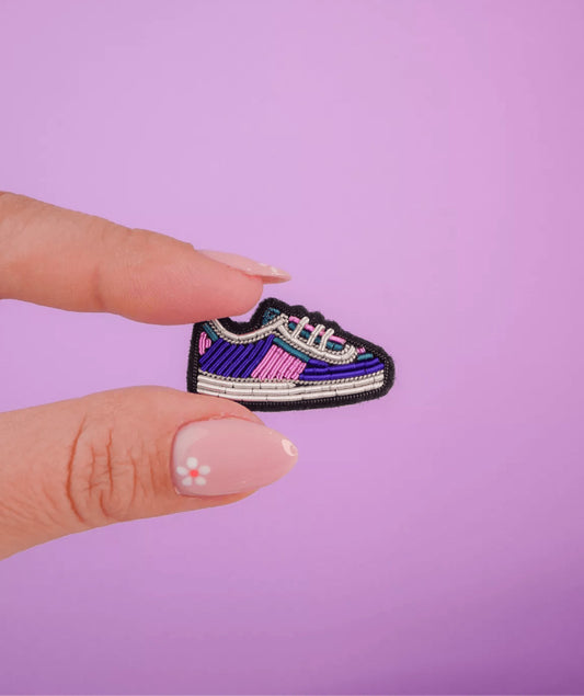 Broche Sneakers addict