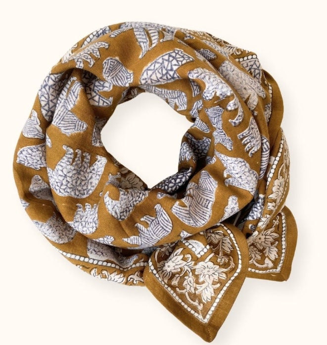 Big foulard Latika Ours - Tapenade — Apaches collections , Lyon