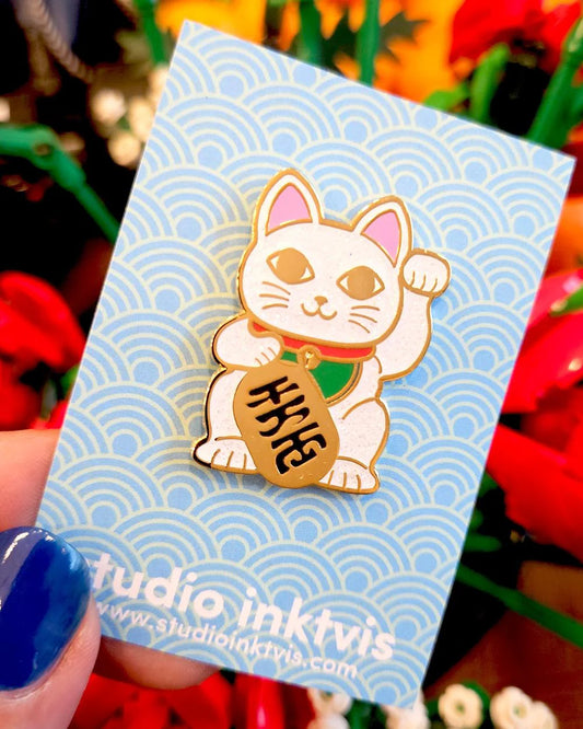 Pins Maneki neko white Lucky cat