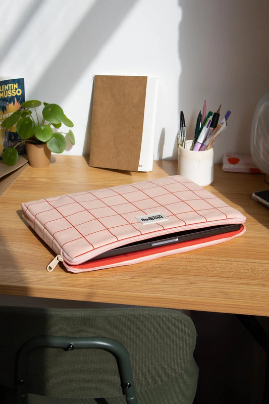 Housse d'ordinateur Ava S - Carreaux rose/rouge — Hindbag , Lyon