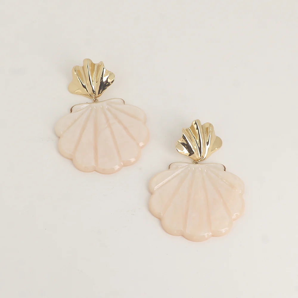 Boucles pendantes coquillages - Doré
