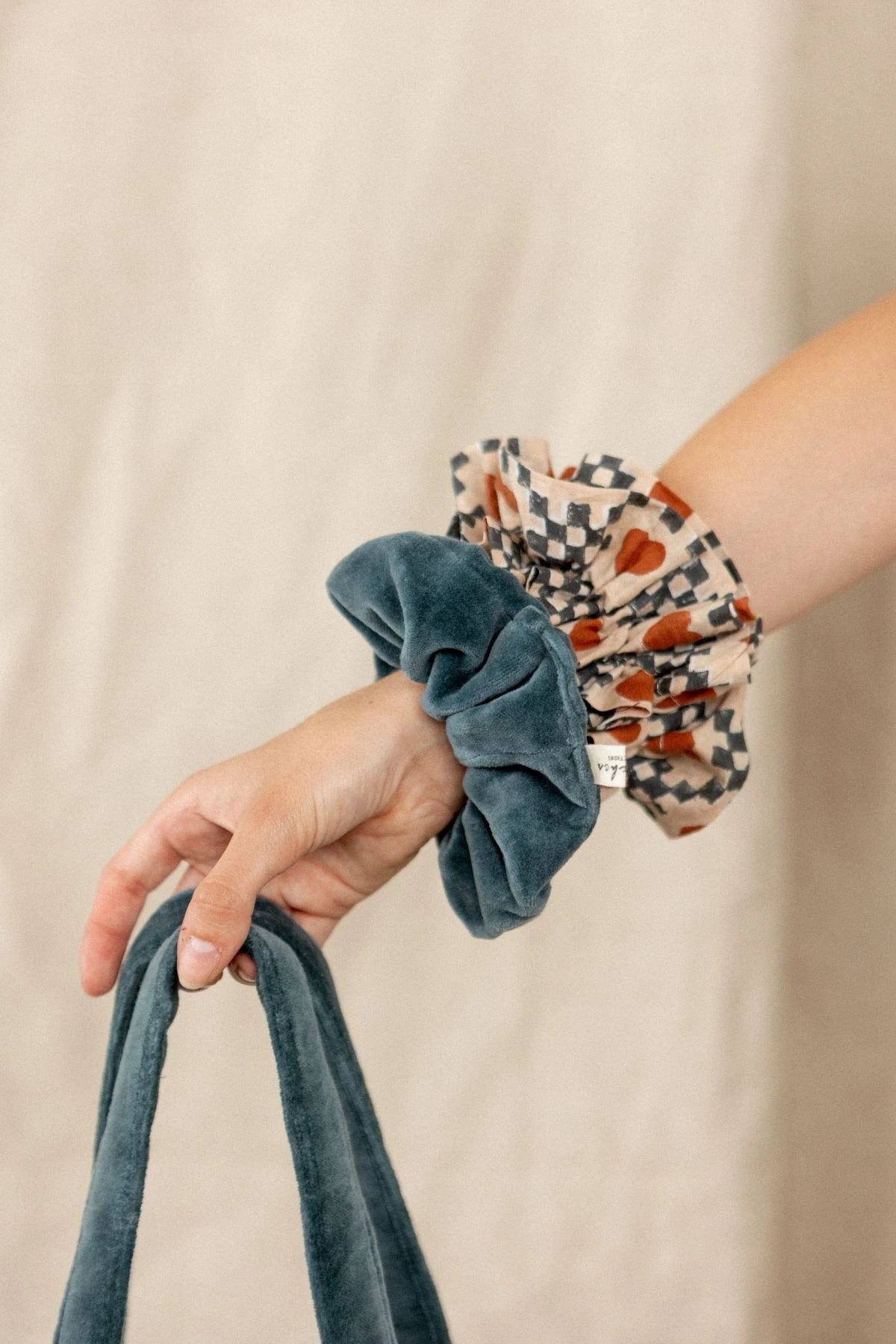 Chouchou Manju - Velours lisse grey