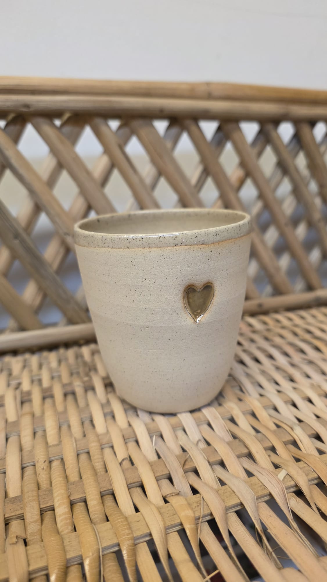 Tasse émail intérieur et dorure - coeur