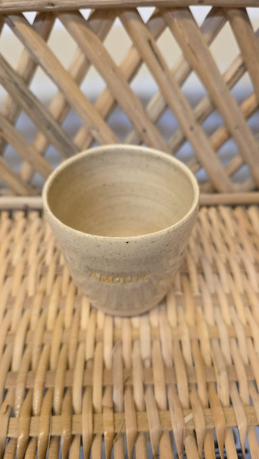 Tasse émaillée et dorure - amour